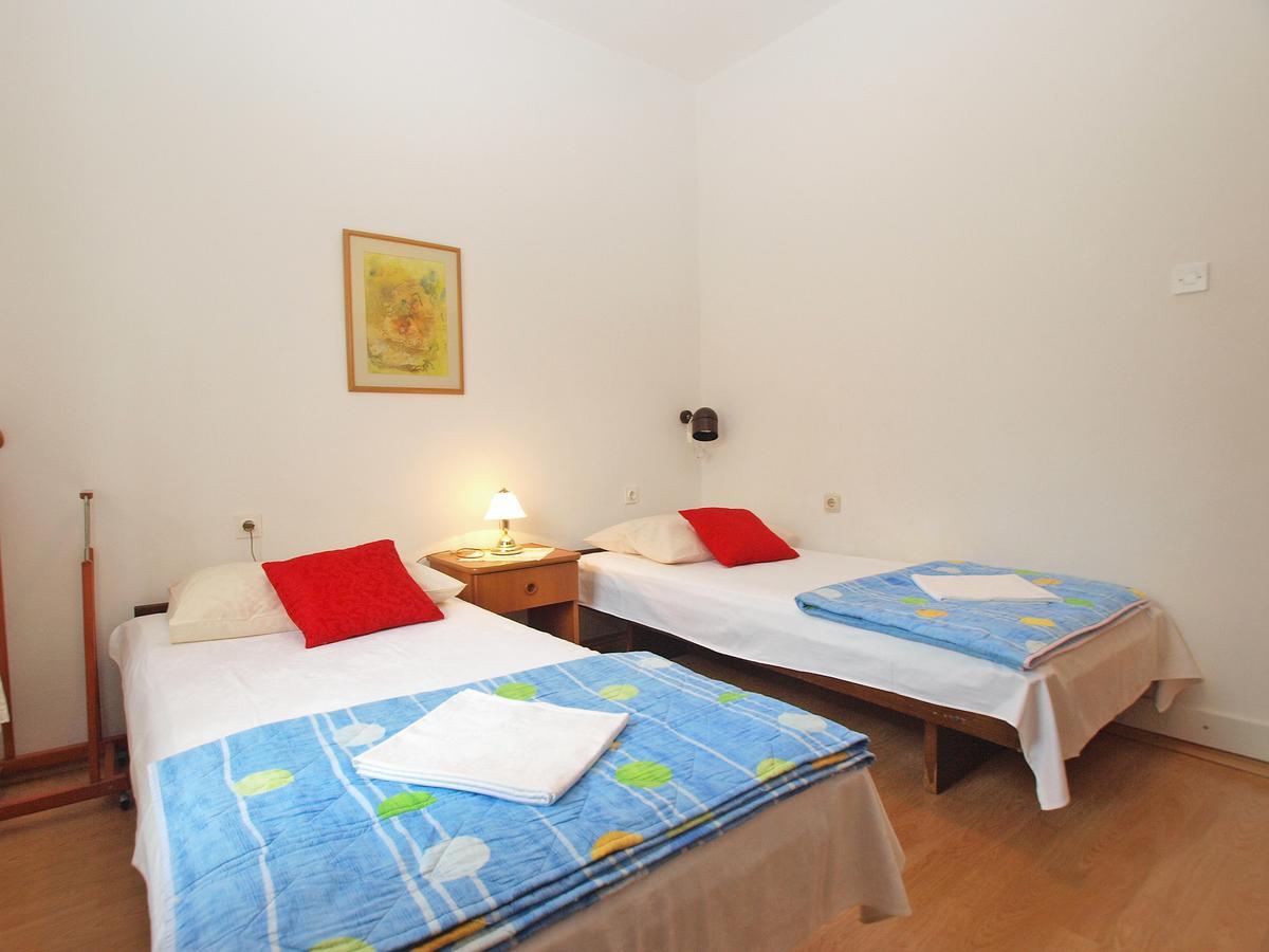 Apartment Vladimira 1569 普拉 外观 照片